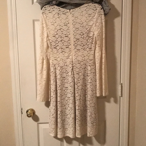 BCBG cream lace dress - Picture 6 of 7